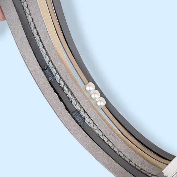 (2/$20) Metallic Black Multistrand Magnetic Bracelet - Picture 4 of 7